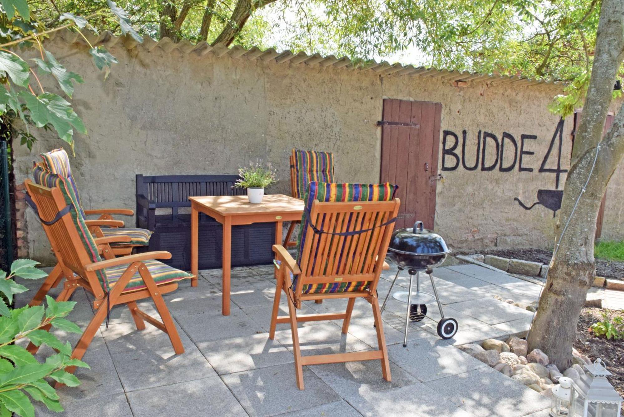 schöne Ferienwohnungen in Sassnitz mit Kamin und Terrasse Exterior foto